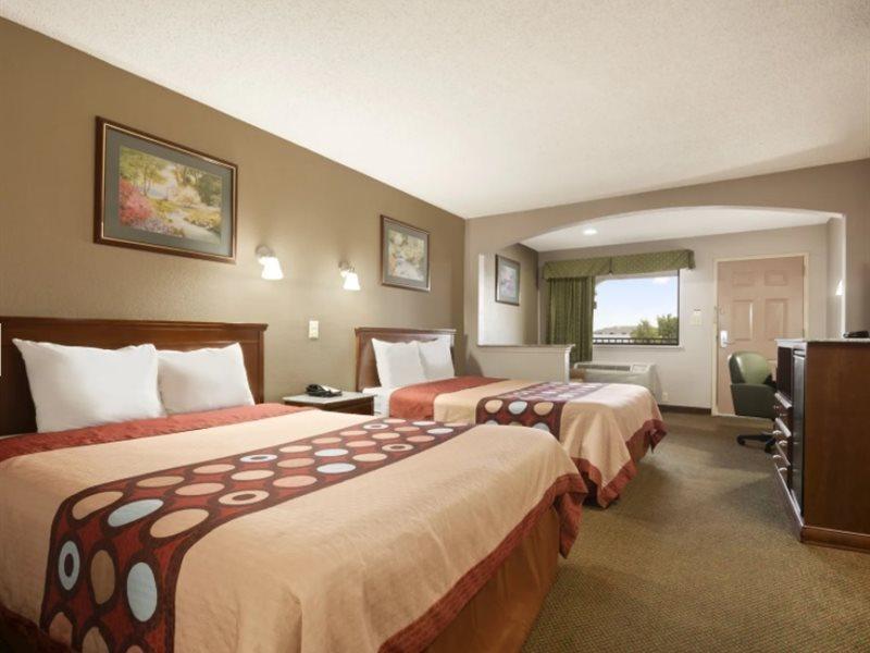 Super 8 Baton Rouge/I-12 Motel Eksteriør bilde