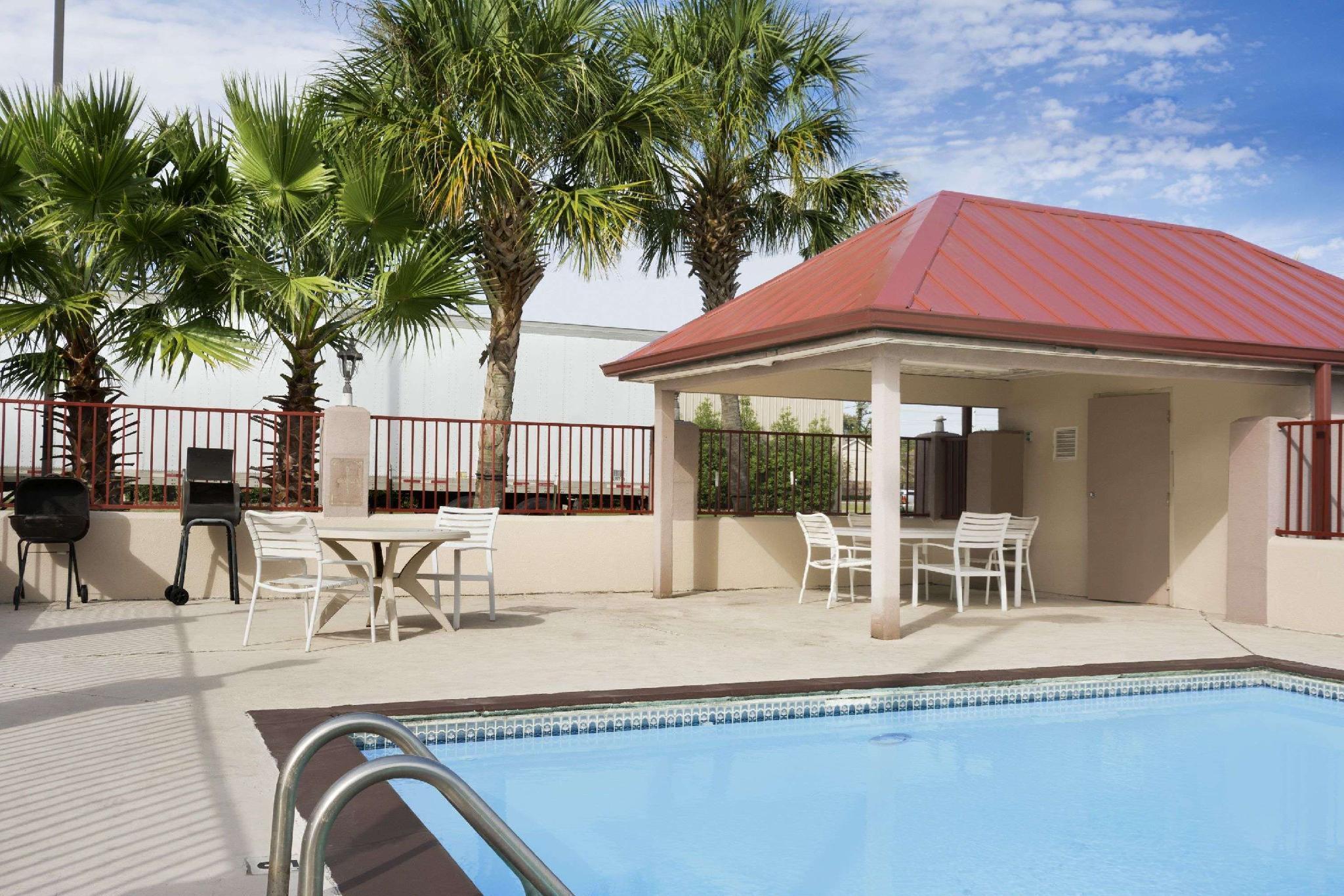Super 8 Baton Rouge/I-12 Motel Eksteriør bilde